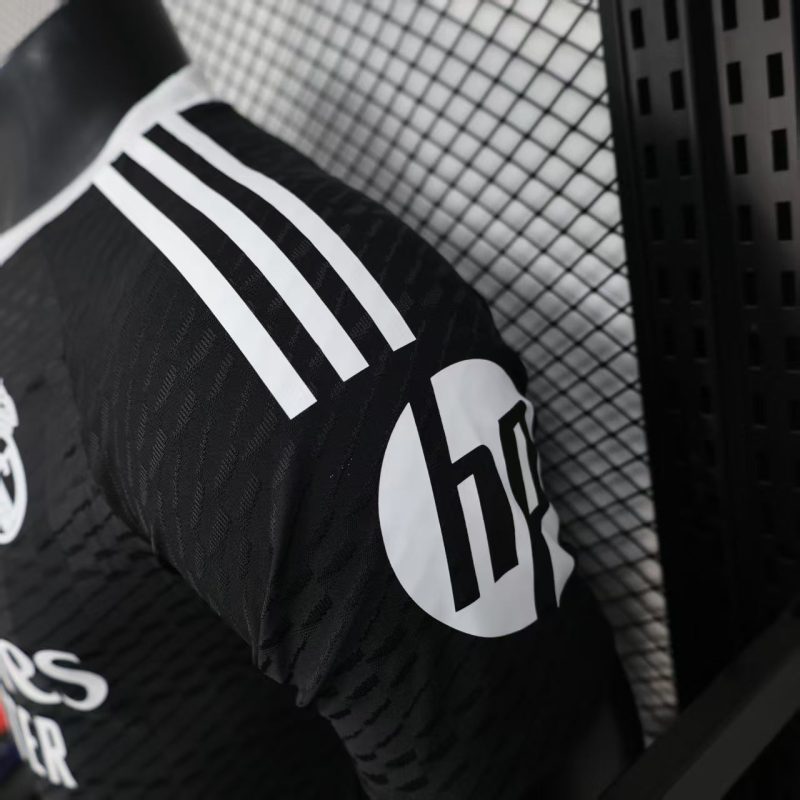 Real Madrid away 2025/26